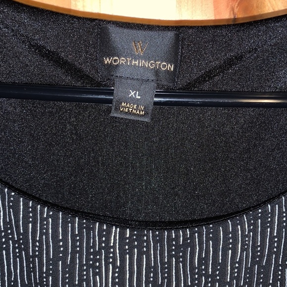 Like new! Worthington Tank with Tiers - Picture 4 of 9